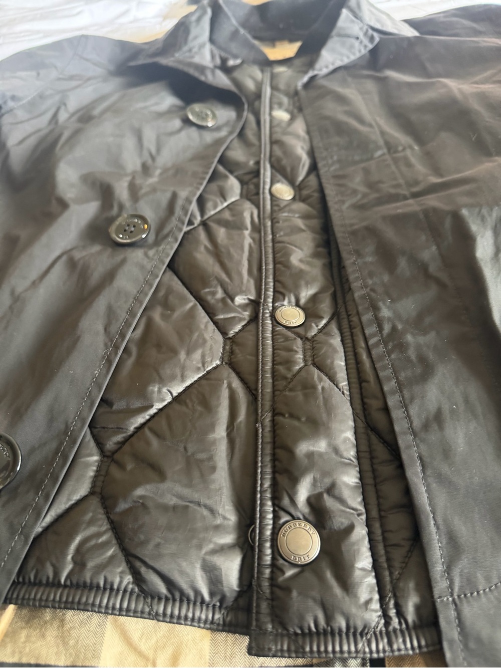 Burberry Black Trench Coat with Quilted Detachable Vest - Picture 6 of 11